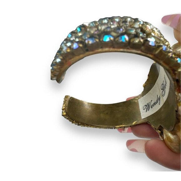 Wendy Gell Wristie Creepy Haunted Doll Face Crystal Cuff Bracelet Vintage - Picture 7 of 14